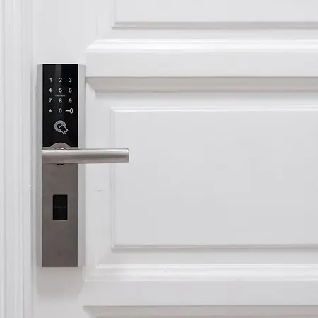 아파트호텔 Highline Downtown Oldtown Unirii Square 부쿠레슈티