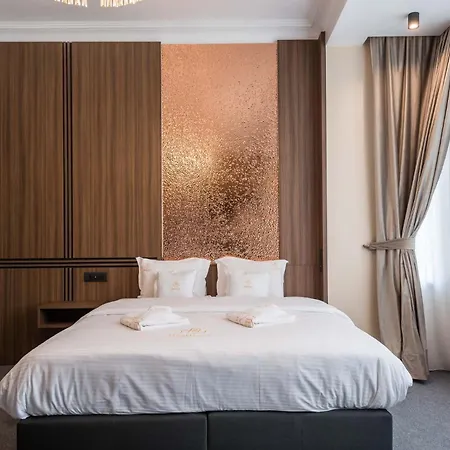 Highline Downtown Oldtown Unirii Square Aparthotel *