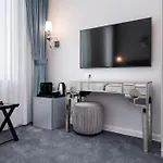 Aparthotel Highline Downtown Oldtown Unirii Square 4*