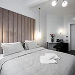 Highline Downtown Oldtown Unirii Square Aparthotel