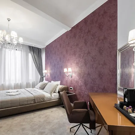 Highline Downtown Oldtown Unirii Square