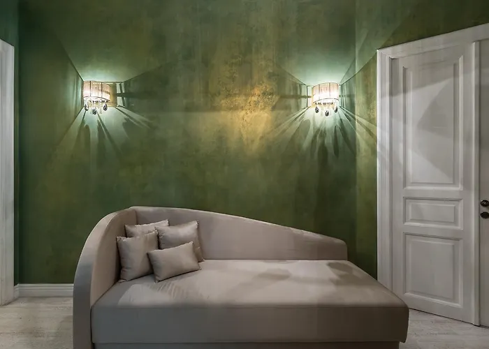 Highline Downtown Oldtown Unirii Square Aparthotel