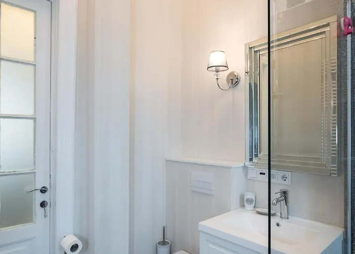 Highline Downtown Oldtown Unirii Square