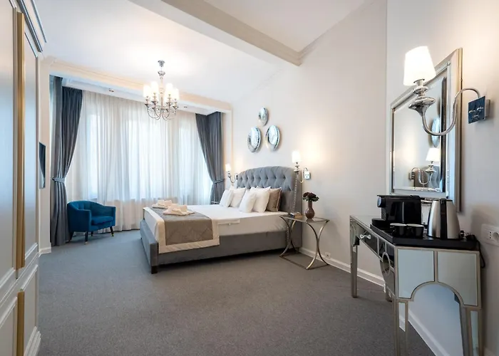 Highline Downtown Oldtown Unirii Square מלון דירות