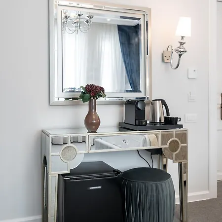 Aparthotel Highline Downtown Oldtown Unirii Square Boekarest