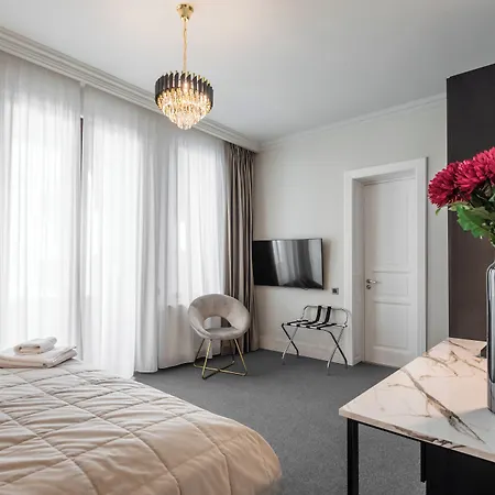 Highline Downtown Oldtown Unirii Square Aparthotel