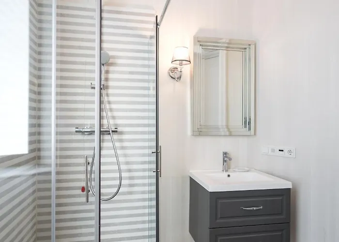 Highline Downtown Oldtown Unirii Square