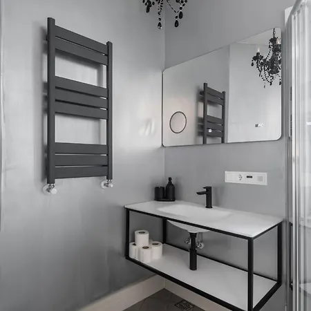 Highline Downtown Oldtown Unirii Square Βουκουρέστι