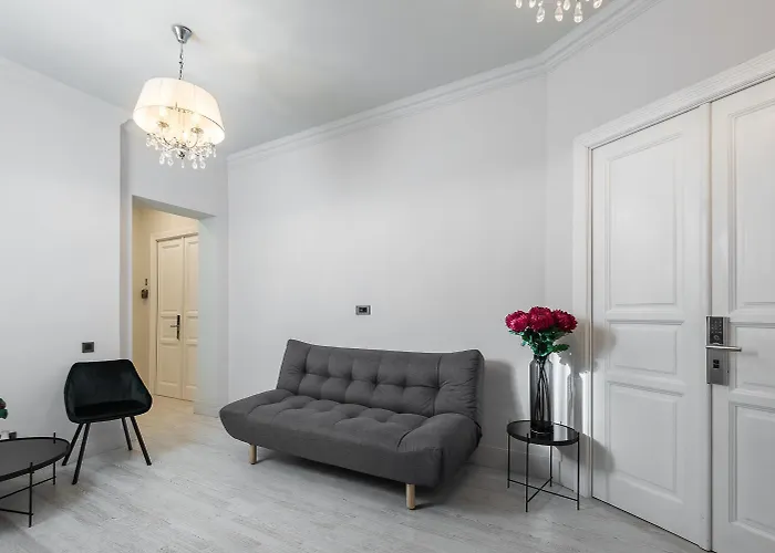 Highline Downtown Oldtown Unirii Square 4* Bukarest